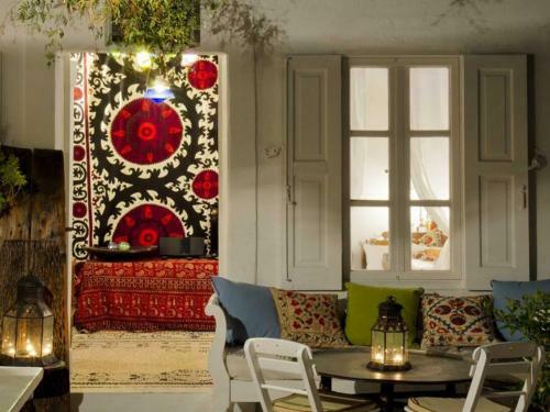 Hostal Welcome To Melenos. The Most Authentic Hotel In Rhodes