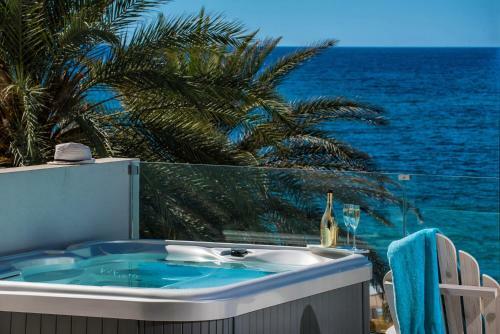 Bed & Breakfast Nisos Beach Suites