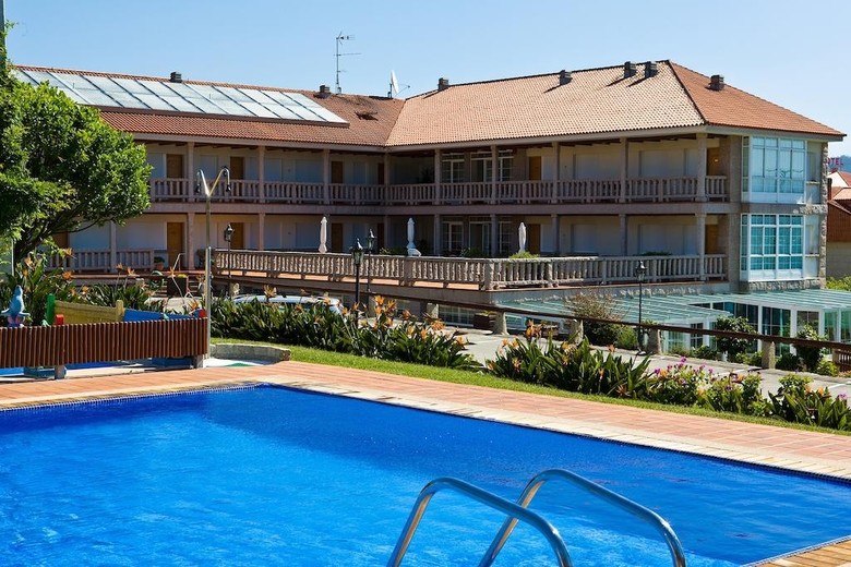Hotel Punta Cabicastro Apthl
