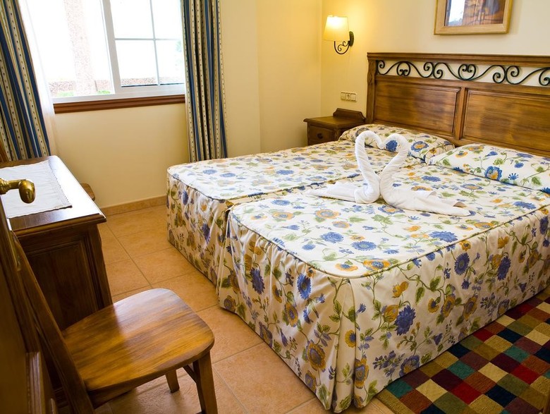 Hotel Punta Cabicastro Apthl