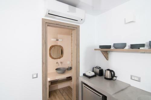 Villa Aeris Suites
