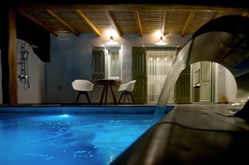 Villa Aeris Suites