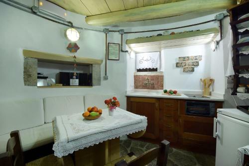 Windmill Villa