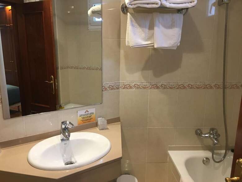 Hotel Villalegre