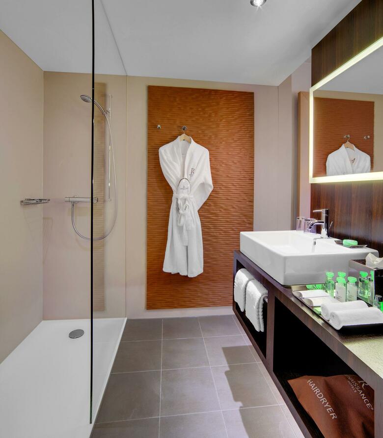 Renaissance Z�rich Tower Hotel