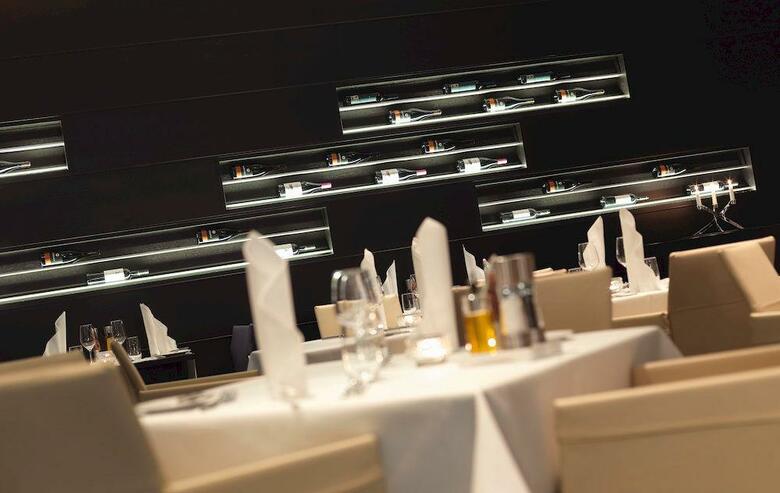 Renaissance Z�rich Tower Hotel