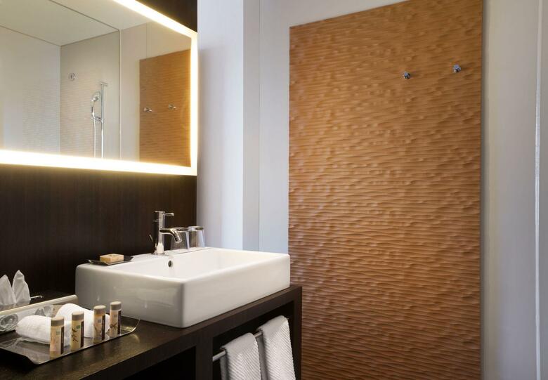 Renaissance Z�rich Tower Hotel