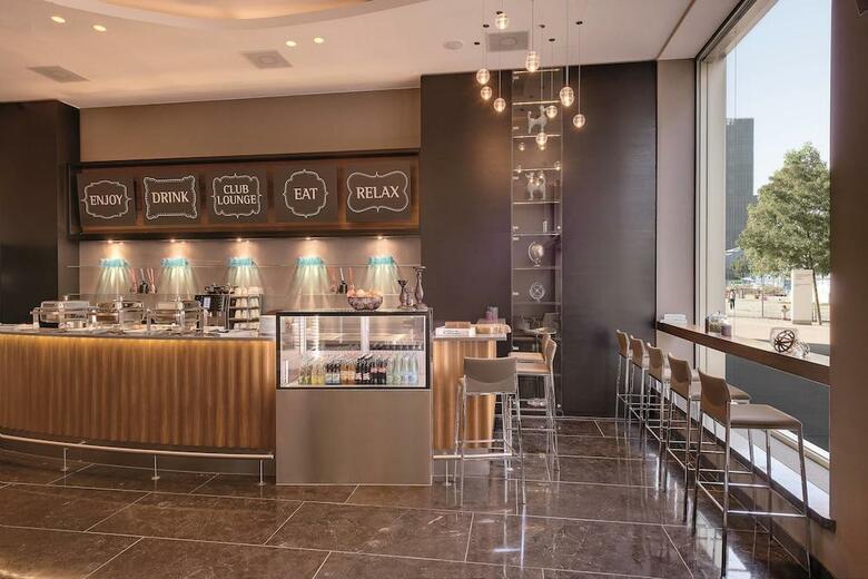 Renaissance Z�rich Tower Hotel