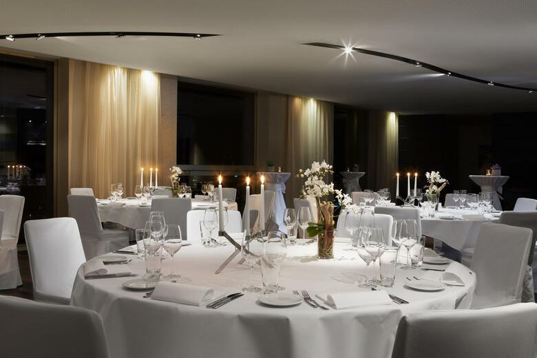 Renaissance Z�rich Tower Hotel