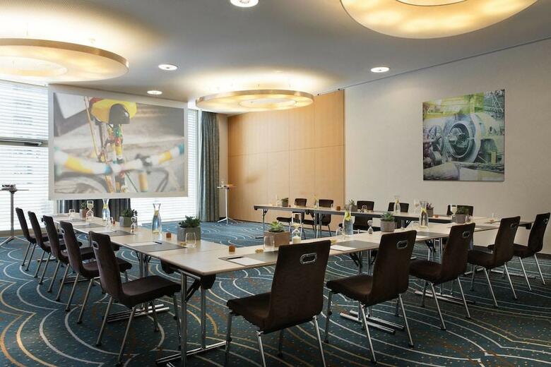 Renaissance Z�rich Tower Hotel