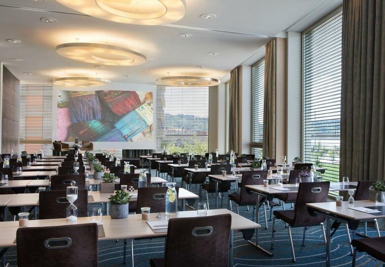 Renaissance Z�rich Tower Hotel