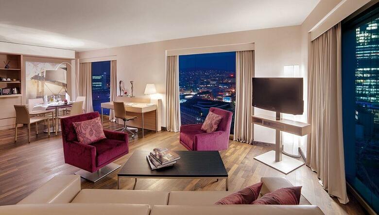 Renaissance Z�rich Tower Hotel