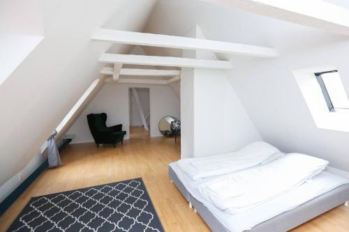 Luxurious Two-storey Apartment In The City Centre