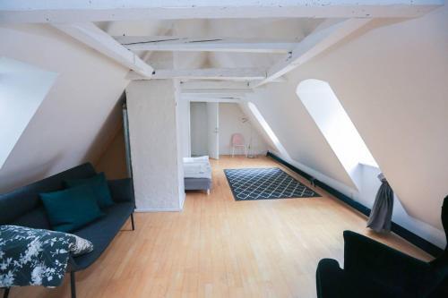 Luxurious Two-storey Apartment In The City Centre