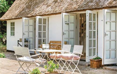 Three-bedroom Accommodation In Stege