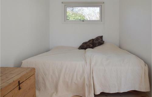 One-bedroom Holiday Home In Tisvildeleje
