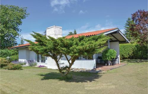 Two-bedroom Holiday Home In Tisvildeleje