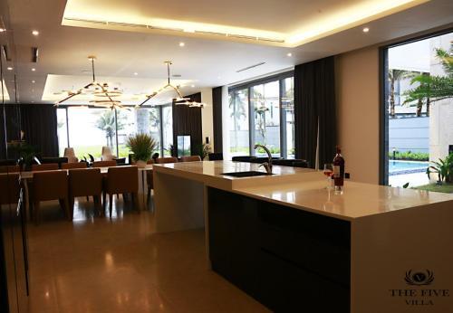 Villa Luxury Yatchs