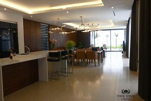 Villa Luxury Yatchs