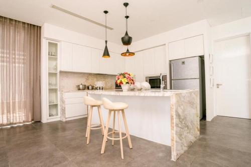 Villa Luxury Yatchs