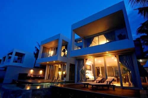 Villa Luxury Yatchs