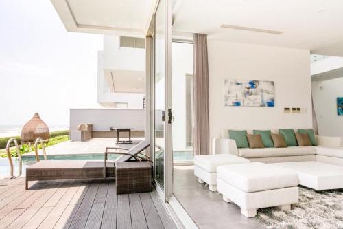 Villa Luxury Yatchs