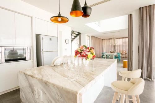 Villa Luxury Yatchs