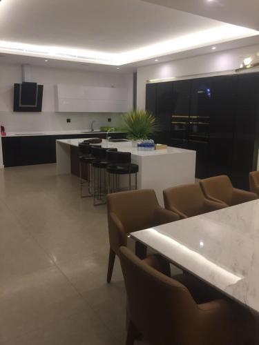 Villa Luxury Yatchs