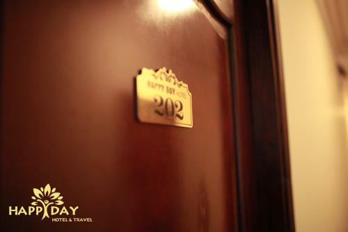 Happy Day 2 Hotel