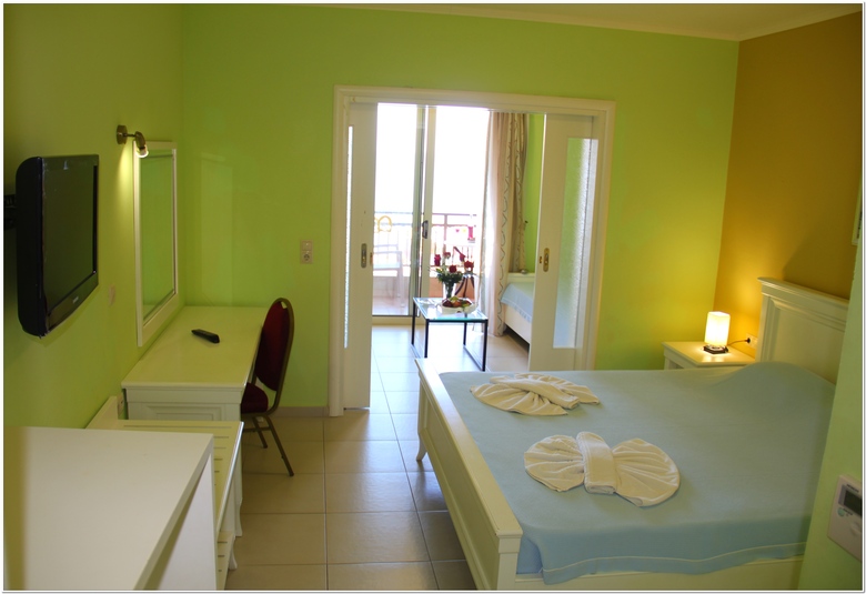 Hotel Golden Sand