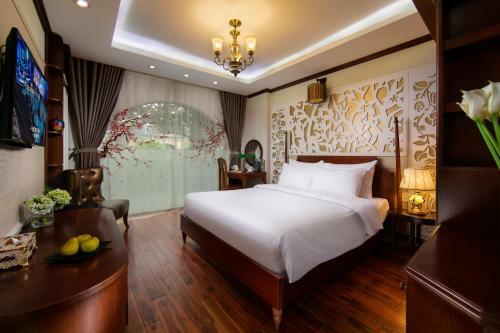 King Palace Hotel And Spa
