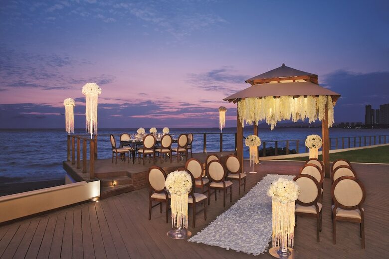Hotel Dreams Vallarta Bay Resort & Spa