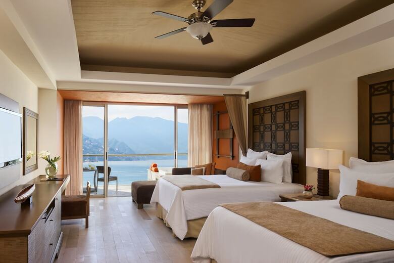 Hotel Dreams Vallarta Bay Resort & Spa