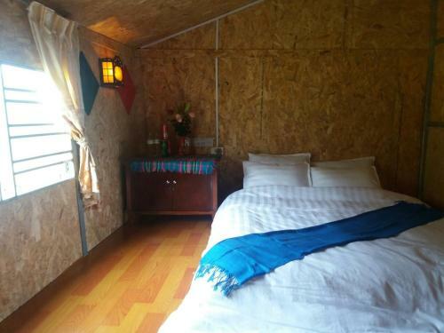 Truong Giang Homestay & Restaurant