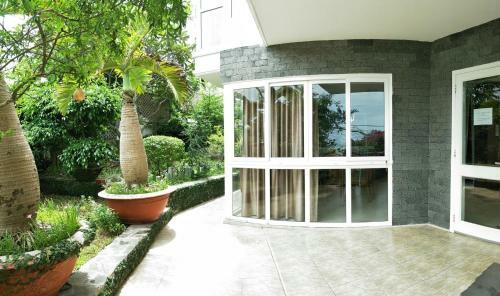 Nancy Sweet Villa
