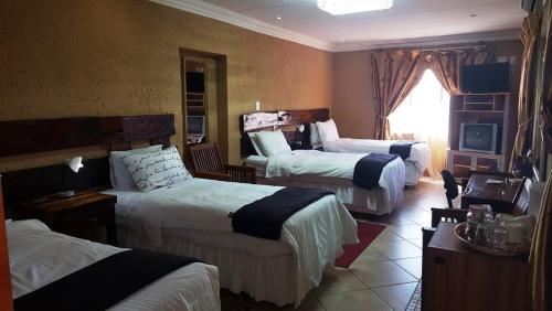 Hostal Acre Of Africa Guesthouse