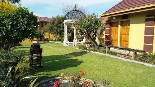 Hostal Acre Of Africa Guesthouse