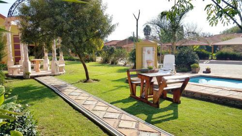 Hostal Acre Of Africa Guesthouse