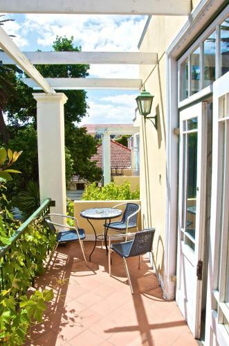 Hostal Mountain Manor Guest House & Self Catering