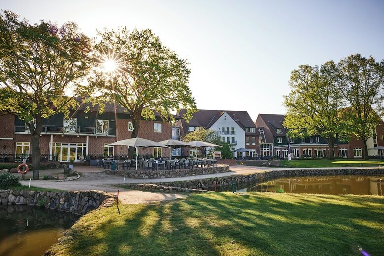 Steigenberger Hotel Treudelberg