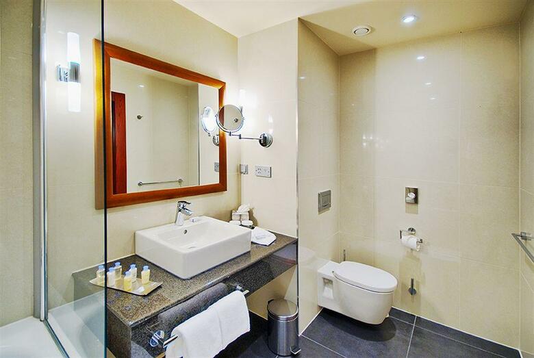 Hotel Doubletree By Hilton Bratislava