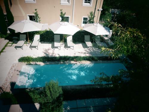 Hostal Maison D'ail Guest House