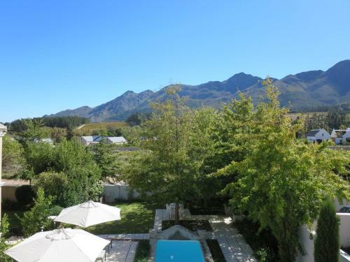 Hostal Maison D'ail Guest House