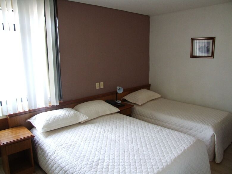Gua�ra Palace Hotel