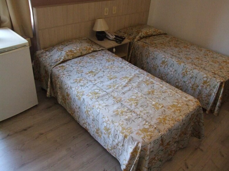 Gua�ra Palace Hotel