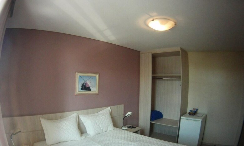 Gua�ra Palace Hotel