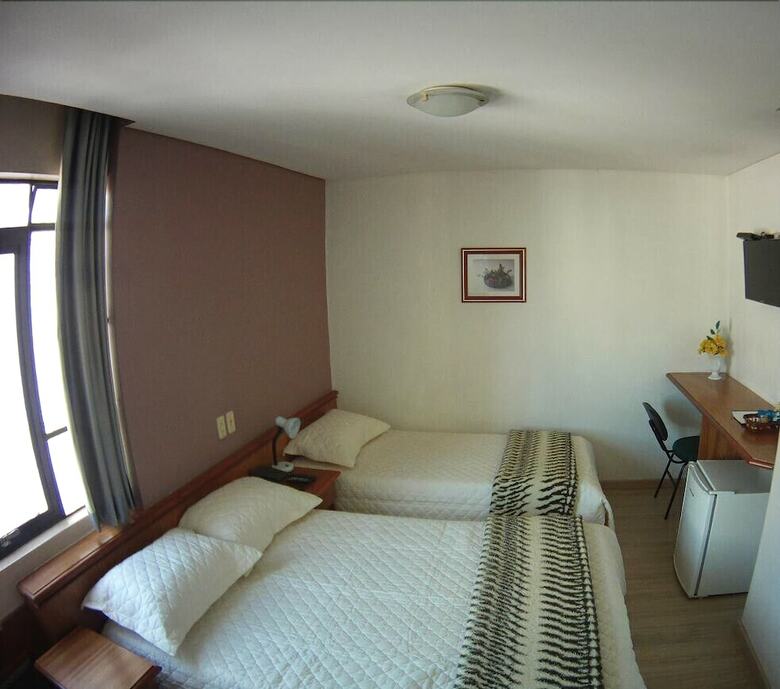 Gua�ra Palace Hotel