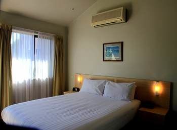 Hotel Best Western Travellers Motor Village
