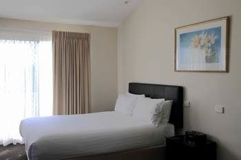 Hotel Best Western Travellers Motor Village