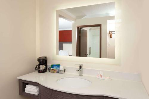 Hotel Baymont Inn & Suites Chicago/alsip